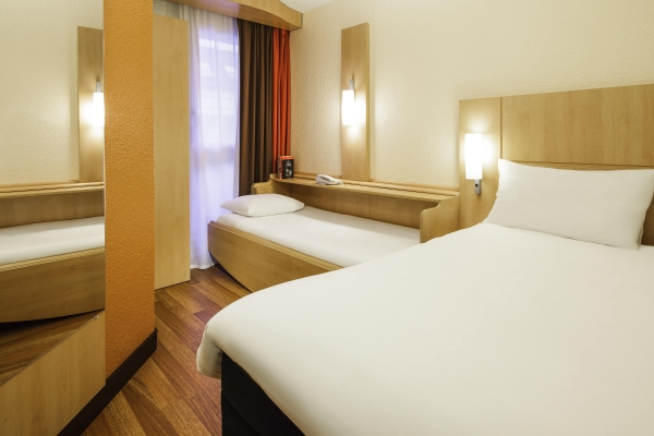 Hotel ibis Versailles Château